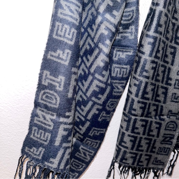 Fendi: Logo and Monogram Wool Tassel Scarf (Grey) - Picture 8 of 13